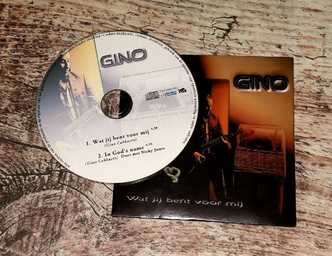 cd met hoesje
